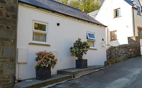 Rosebud Cottage Romantic Cottage For A Couple